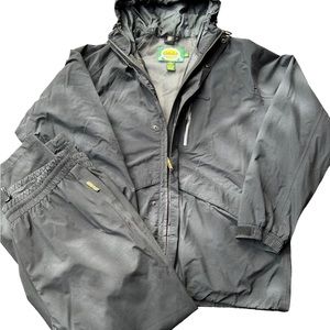 Cabela’s Men’s outdoor gear, pants, and jacket. Size extra large.